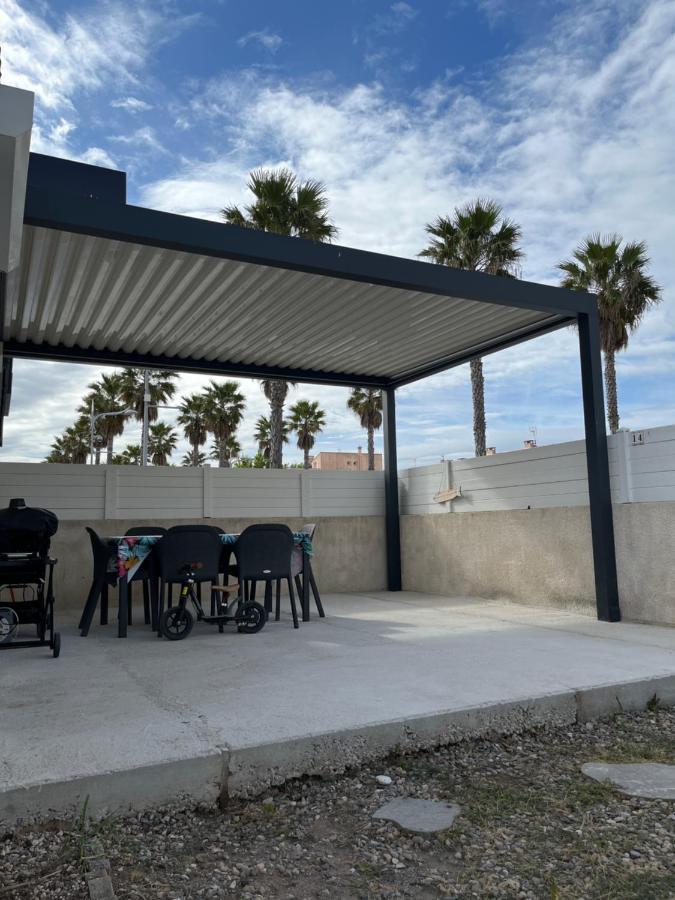 Petite Maison A 100m De La *