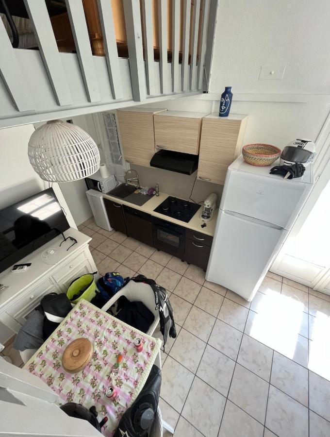 Holiday home Petite Maison A 100m De La